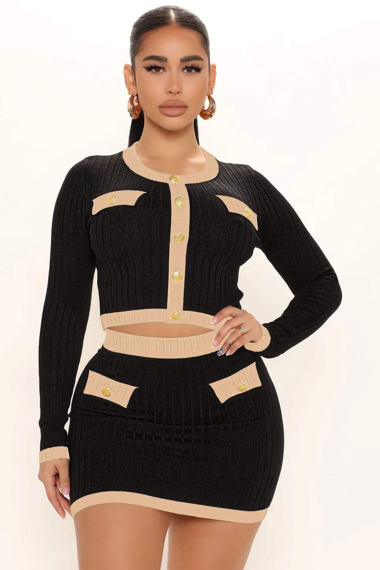 Fashion contrast color long sleeved short skirt set AY3203